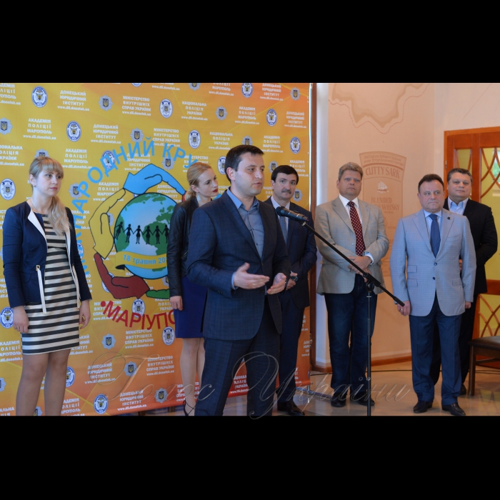 18 травня 2017 у м. Марiуполь відбулось відкриття дводеної міжнародної конференціі - круглий стіл 