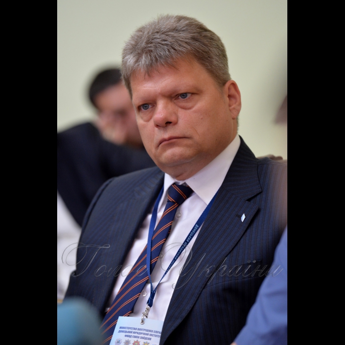 18 травня 2017 у м. Марiуполь відбулось відкриття дводеної міжнародної конференціі - круглий стіл 