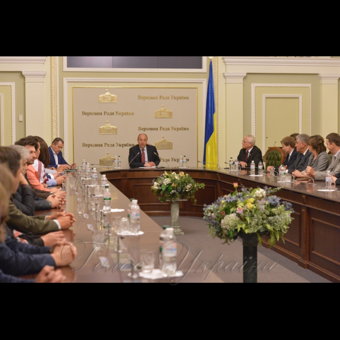 24 травня 2017 Голова Верховної Ради України А.Парубій вручив дипломи лауреатів Премії Верховної Ради України за внесок молоді у розвиток парламентаризму та місцевого самоврядування, Премії Верховної Ради України педагогічним працівникам загальноосвітніх, професійно-технічних, дошкільних та позашкільних навчальних закладів за успіхи у здійсненні навчання та виховання та Премії Верховної Ради України найталановитішим молодим ученим у галузі фундаментальних і прикладних досліджень та науково-технічних розробок за 2015 рік.