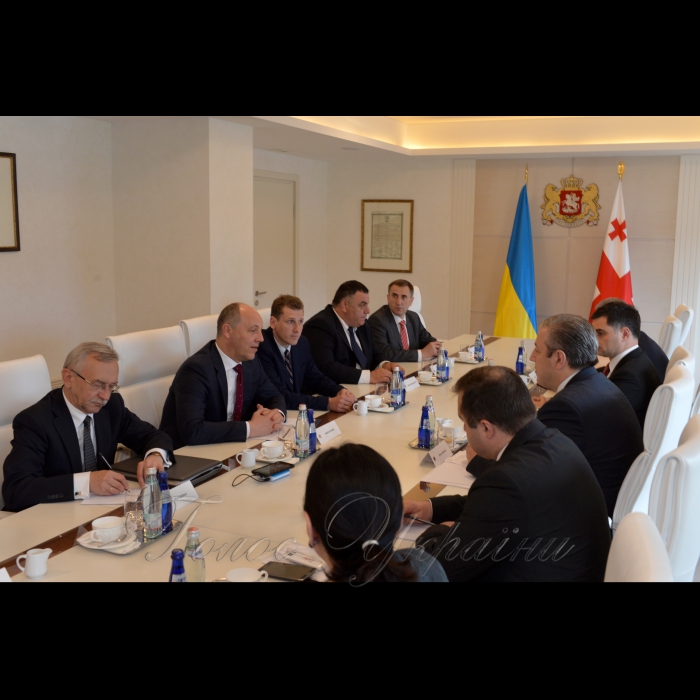 29 травня 2017 робочій візит Голови Верховної Ради України Андрія Парубія до Грузії, з метою участі у Пленарному засіданні весняної сесії ПА НАТО.
Зустріч Голови Верховної Ради України  Андрія Парубія з Прем’єр-міністром Грузії Георгій Квірікашвілі.