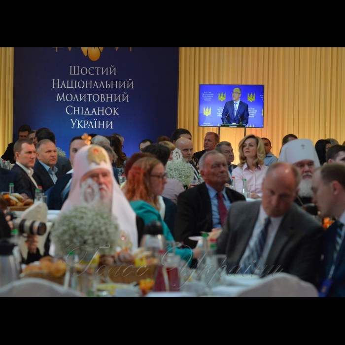 1 Червня 2017 Голова Верховної Ради України Андрій Парубій взяв участь у 6-му Національному молитовному сніданку України. 
Беруть участь Прем'єр-міністр України В. Гройсман, члени Уряду, керівники фракцій і груп Верховної Ради України, керівники регіональних органів влади, члени Всеукраїнської Ради Церков, Посол США М. Йованович.
