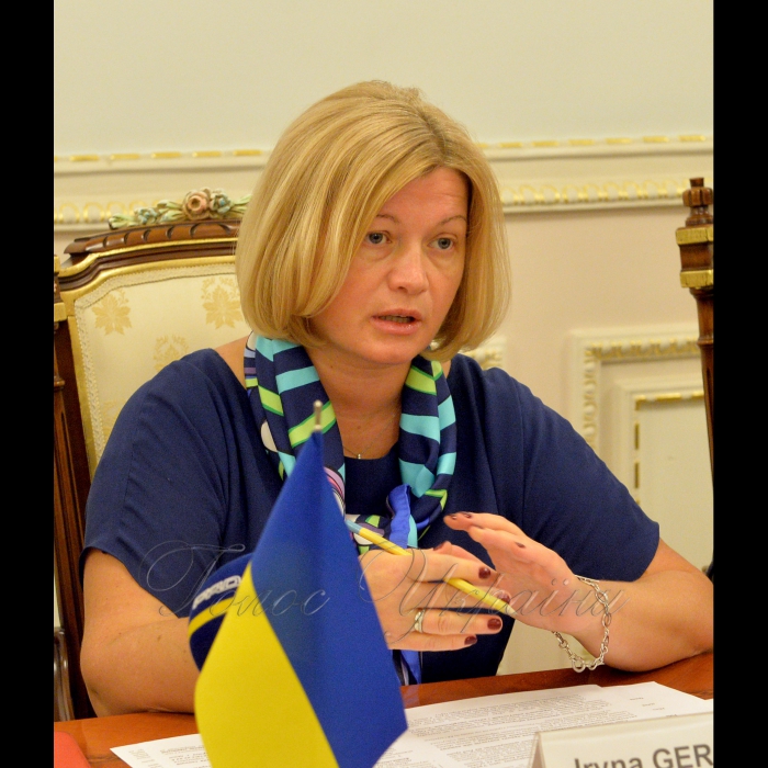1 червня 2017 зустріч першого заступника Голови Верховної Ради України Ірини Геращенко з представниками Сполученого Королівства Великої Британії та Північної Ірландії: Генеральним директором з консульських та безпекових питань Міністерства закордонних справ Ф. Бартоном, заступником національного радника з питань безпеки Крістіан Тернером.