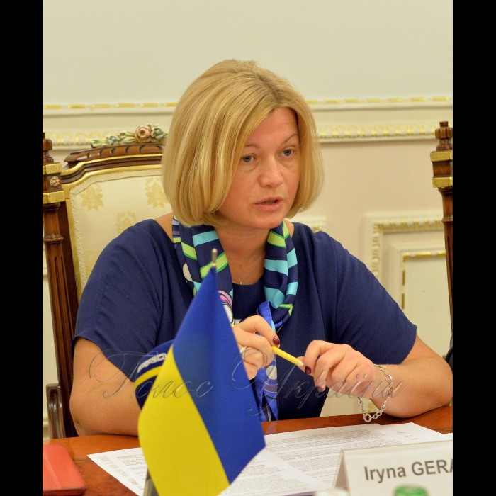 1 червня 2017 зустріч першого заступника Голови Верховної Ради України Ірини Геращенко з представниками Сполученого Королівства Великої Британії та Північної Ірландії: Генеральним директором з консульських та безпекових питань Міністерства закордонних справ Ф. Бартоном, заступником національного радника з питань безпеки Крістіан Тернером.