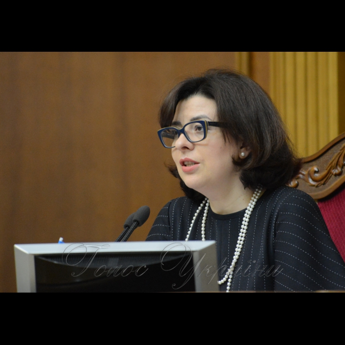 7 червня 2017 парламентські слухання на тему: «Пріоритетність додержання страхових засад при реформуванні пенсійної системи».
Оксана Сироїд - заступник Голови Верховної Ради України.