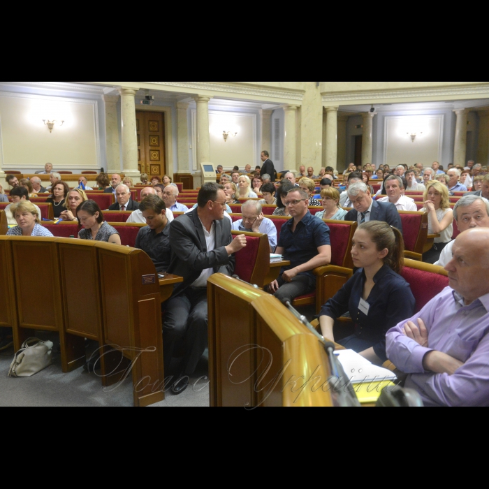 7 червня 2017 парламентські слухання на тему: «Пріоритетність додержання страхових засад при реформуванні пенсійної системи».