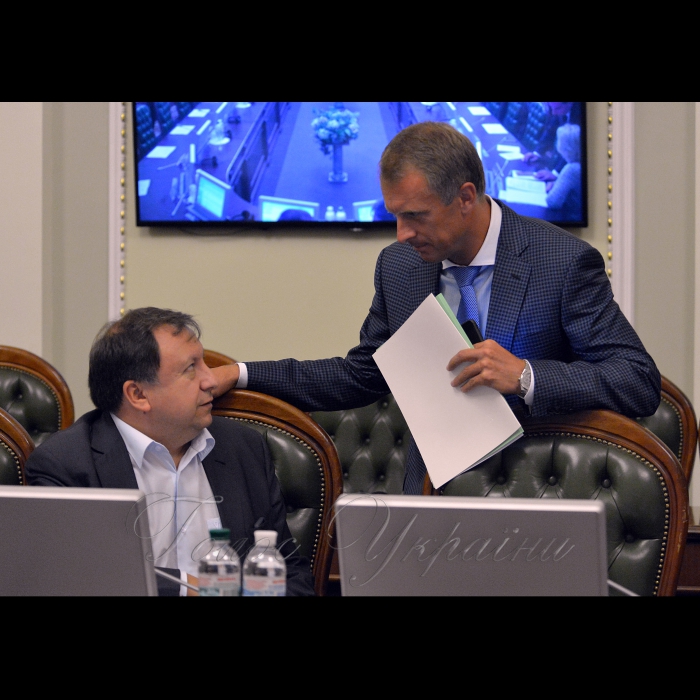 10 липня 2017 засідання погоджувальної ради у ВР.
Микола Княжицький (НФ), Ярослав Москаленко (Воля).