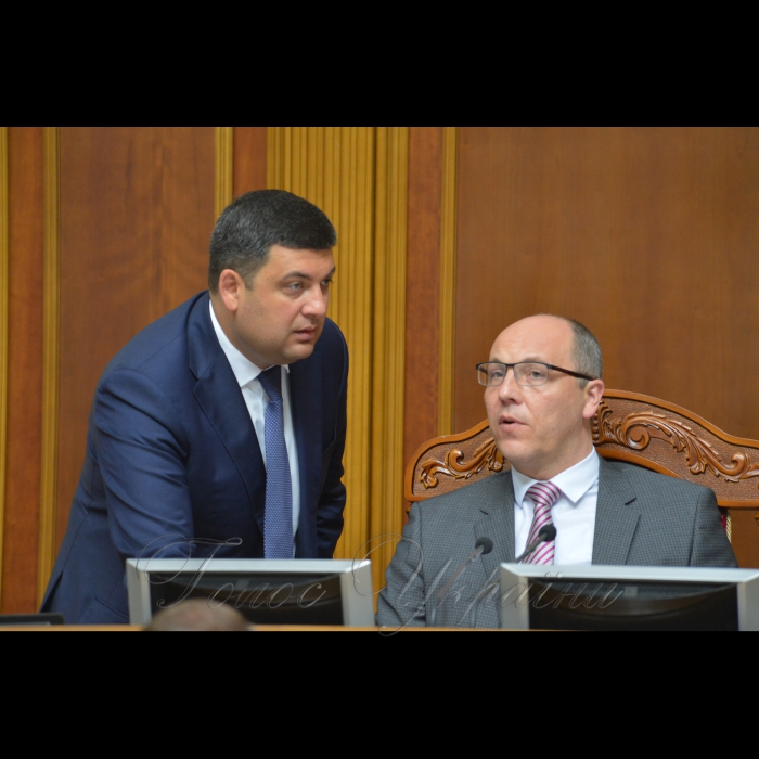 11 липня 2017 Пленарне засідання Верховної Ради України.
Прийнято Закон України «Про внесення змін до Закону України «Про вищу освіту» щодо діяльності вищих навчальних закладів на території Донецької та Луганської областей».
Прийнято Закон 