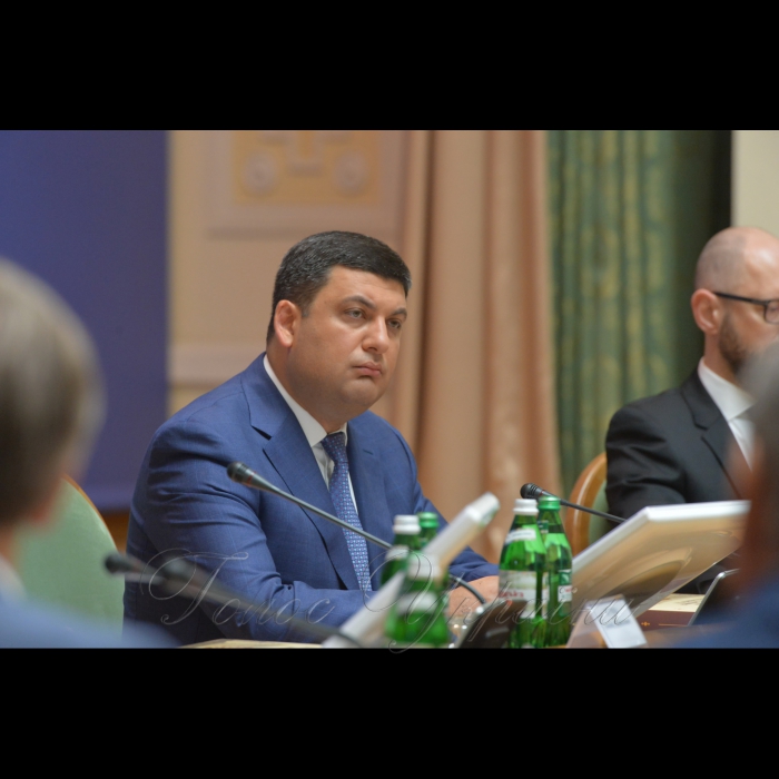 18 липня 2017 Прем’єр-міністр України Володимир Гройсман відкрив урочисте засідання Кабінету Міністрів, присвячене 100-річчю Уряду України. В заході беруть участь керівники урядів України, діючі члени Кабінету Міністрів. Біля Клубу Кабінету Міністрів України відкрито виставку присвячену 100-річчю Уряду України.