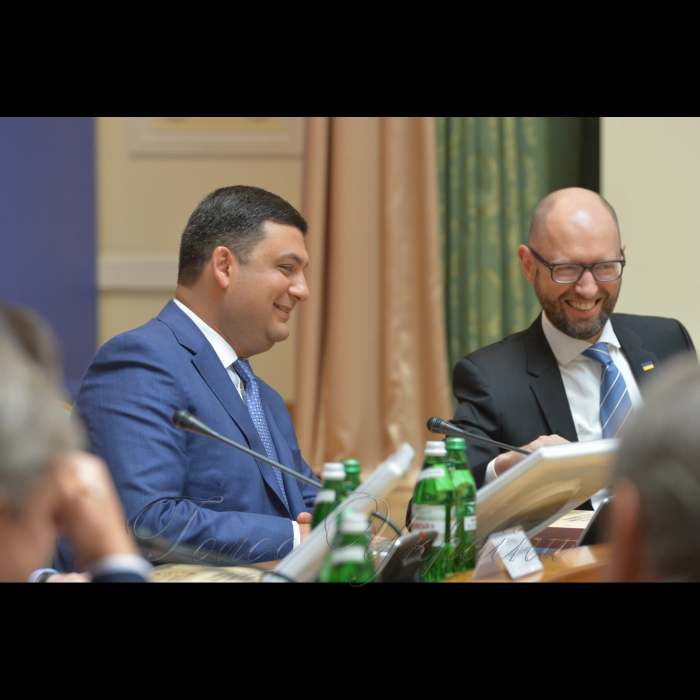 18 липня 2017 Прем’єр-міністр України Володимир Гройсман відкрив урочисте засідання Кабінету Міністрів, присвячене 100-річчю Уряду України. В заході беруть участь керівники урядів України, діючі члени Кабінету Міністрів. Біля Клубу Кабінету Міністрів України відкрито виставку присвячену 100-річчю Уряду України.