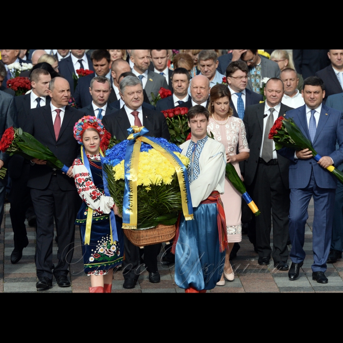 24 серпня 2017 Голова Верховної Ради України Андрій Парубій взяв участь в урочистях з нагоди Святкування 26-ї річниці Незалежності України.
У рамках Святкування 26-ї річниці Незалежності України відбулась Молитва за Україну у Софіївському Соборі - Національному заповіднику 