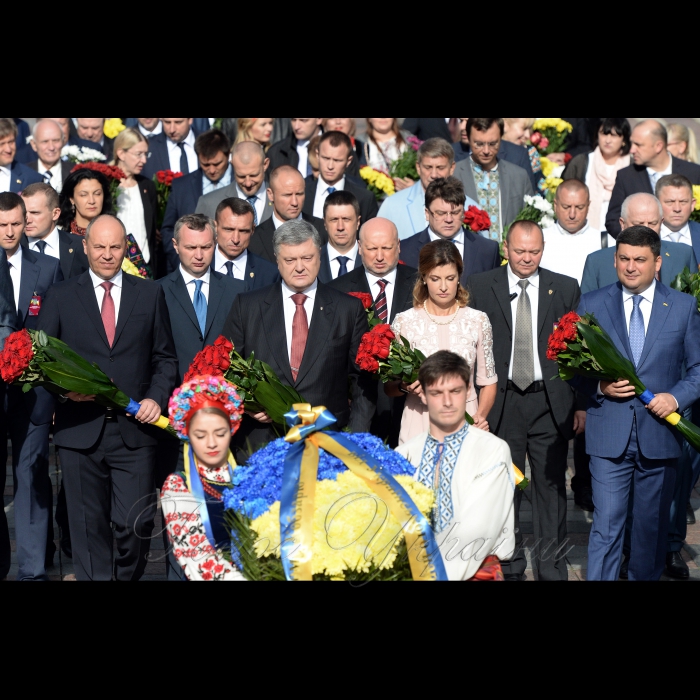 24 серпня 2017 Голова Верховної Ради України Андрій Парубій взяв участь в урочистях з нагоди Святкування 26-ї річниці Незалежності України.
У рамках Святкування 26-ї річниці Незалежності України відбулась Молитва за Україну у Софіївському Соборі - Національному заповіднику 