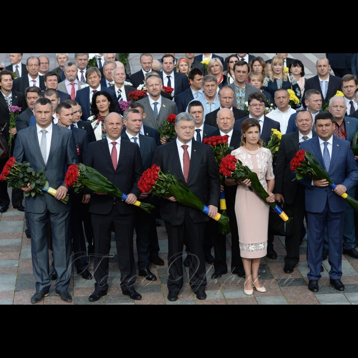 24 серпня 2017 Голова Верховної Ради України Андрій Парубій взяв участь в урочистях з нагоди Святкування 26-ї річниці Незалежності України.
У рамках Святкування 26-ї річниці Незалежності України відбулась Молитва за Україну у Софіївському Соборі - Національному заповіднику 