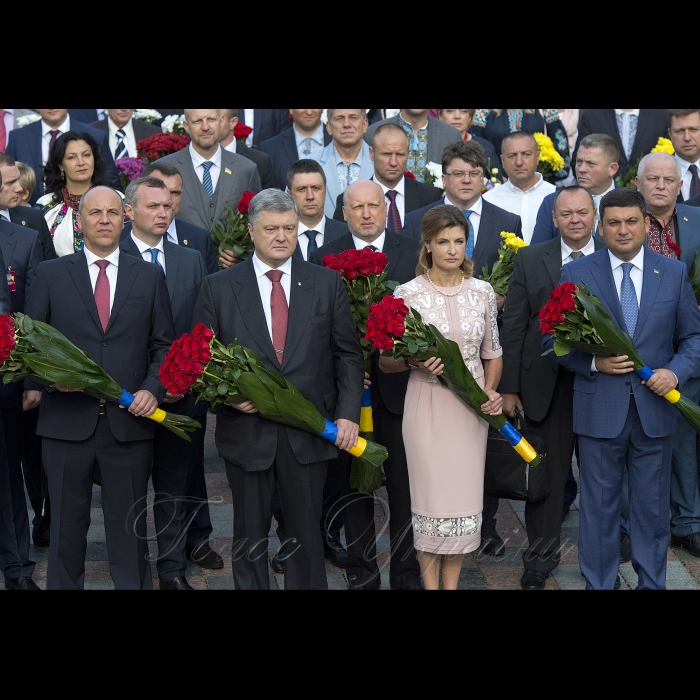 24 серпня 2017 Голова Верховної Ради України Андрій Парубій взяв участь в урочистях з нагоди Святкування 26-ї річниці Незалежності України.
У рамках Святкування 26-ї річниці Незалежності України відбулась Молитва за Україну у Софіївському Соборі - Національному заповіднику 