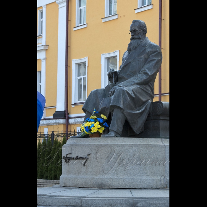 24 серпня 2017 Голова Верховної Ради України Андрій Парубій взяв участь в урочистях з нагоди Святкування 26-ї річниці Незалежності України.
У рамках Святкування 26-ї річниці Незалежності України відбулась Молитва за Україну у Софіївському Соборі - Національному заповіднику 