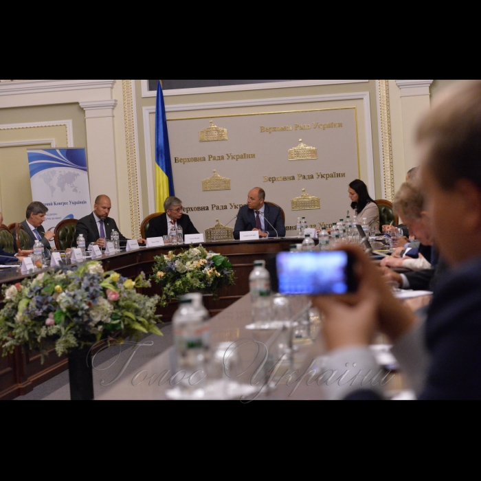 30 серпня 2017 захід з нагоди відзначення 50-річчя існування та діяльності Світового Конгресу українців (СКУ) за участю Голови Верховної Ради України Андрія Парубія та Президента СКУ Євгена Чолія. У заході також взяли участь делегати Річних загальних зборів СКУ, а також Комітет Верховної Ради України у закордонних справах та Комітет Верховної Ради України з питань європейської інтеграції.