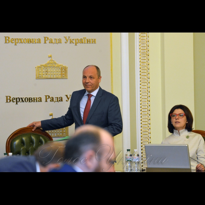 4 вересня 2017 засідання погоджувальної ради.
Андрій Парубій, Оксана Сироїд.