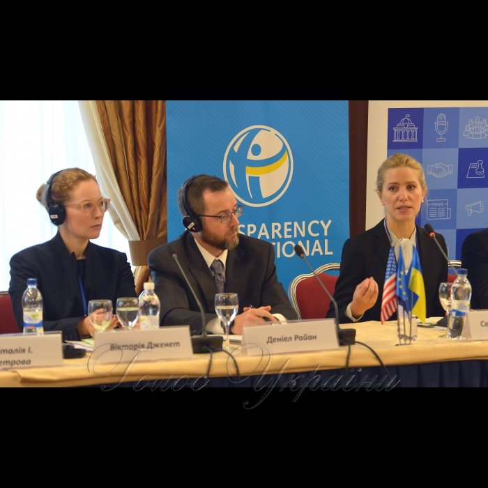 27 вересня 2017 експертна дискусія на тему: 