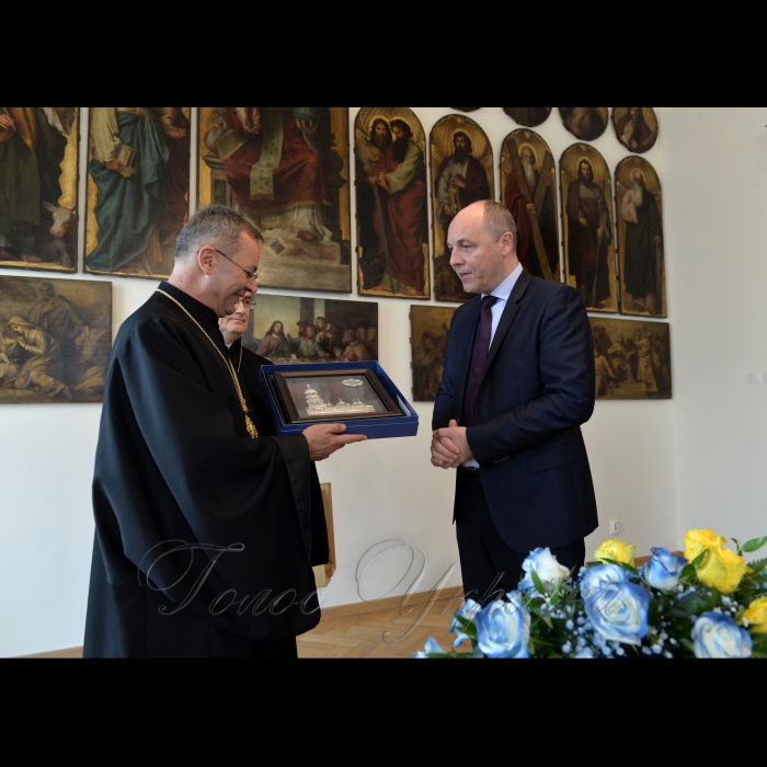 Робочий візит Голови Верховної Ради України Андрія Парубія до Республіки Польща. Зустріч з Архієпископом і Митрополитом Перемишльсько-Варшавським Української греко-католицької церкви Євгенієм Поповичем