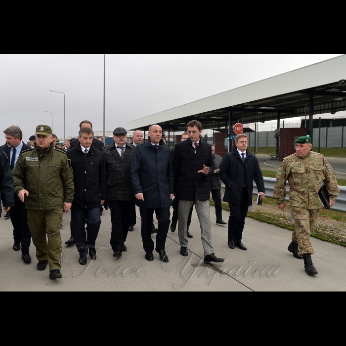 Робочий візит Голови Верховної Ради України Андрія Парубія до Республіки Польща. Пункт пропуску «Краківець-Корчова». Ознайомлення з інфраструктурою п/п та технологією здійснення прикордонно-митного контролю. Кухцінський, Омелян