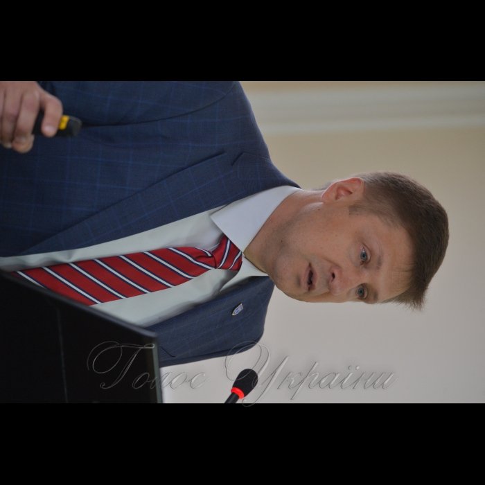 Круглий стіл «Вступна компанія 2017 р. на економічні та управлінські спеціальності до аграрних ВНЗ: оцінка, траєкторія майбутнього» у НУБіП. Анатолій Діброва декан економічного факультету НУБіП