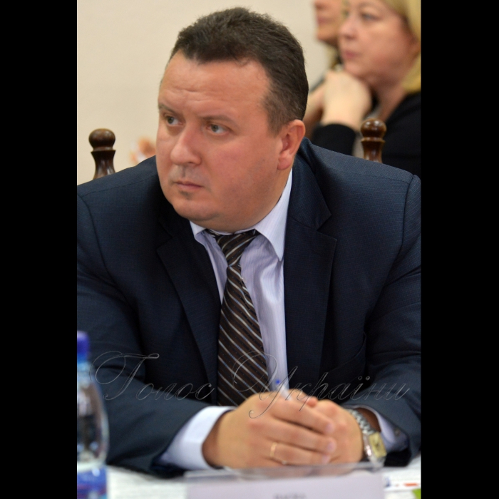 Круглий стіл «Вступна компанія 2017 р. на економічні та управлінські спеціальності до аграрних ВНЗ: оцінка, траєкторія майбутнього» у НУБіП