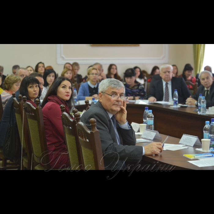 Круглий стіл «Вступна компанія 2017 р. на економічні та управлінські спеціальності до аграрних ВНЗ: оцінка, траєкторія майбутнього» у НУБіП