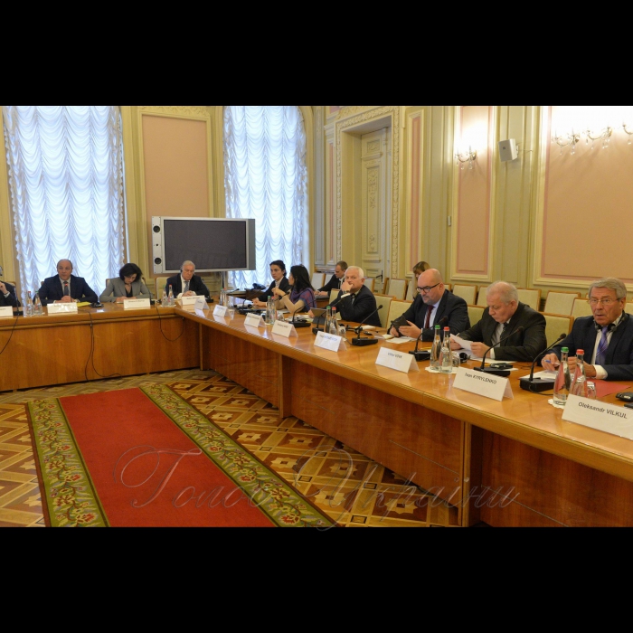 Зустріч Голови ВР України Андрія Парубія та заступника Голови ВР Оксани Сироїд з Венеційською комісією.