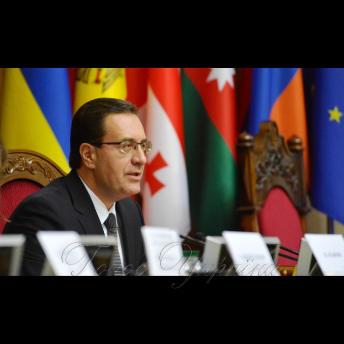 У Верховній Раді проходить пленарне засідання VI сесії Парламентської асамблеї ЄВРОНЕСТ. Маріан Лупу
