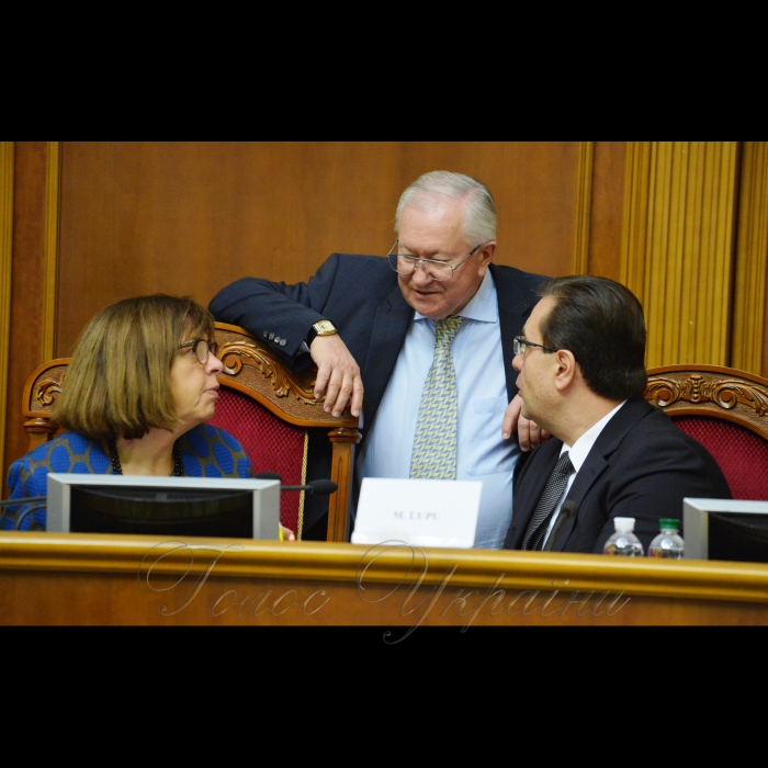 У Верховній Раді проходить пленарне засідання VI сесії Парламентської асамблеї ЄВРОНЕСТ. Хармс, Тарасюк, Лупу