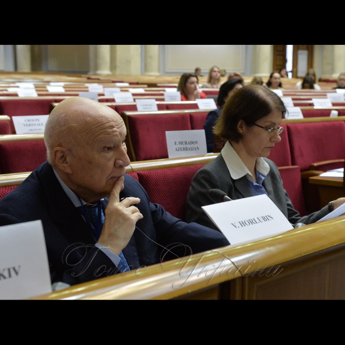 У Верховній Раді проходить пленарне засідання VI сесії Парламентської асамблеї ЄВРОНЕСТ, присвячене питанням кібербезпеки. Володимир Горбулін директор Національного інституту стратегічних досліджень