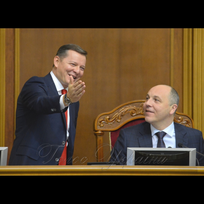 Пленарне засідання Верховної Ради України. Відбулася «година запитань до Уряду». Олег Ляшко, Андрій Парубій