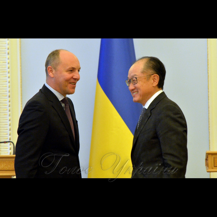 Зустріч Голови Верховної Ради України Андрія Парубія з Президентом Групи Світового банку Джимом Йонг Кімом за участі голів депутатських фракцій та груп