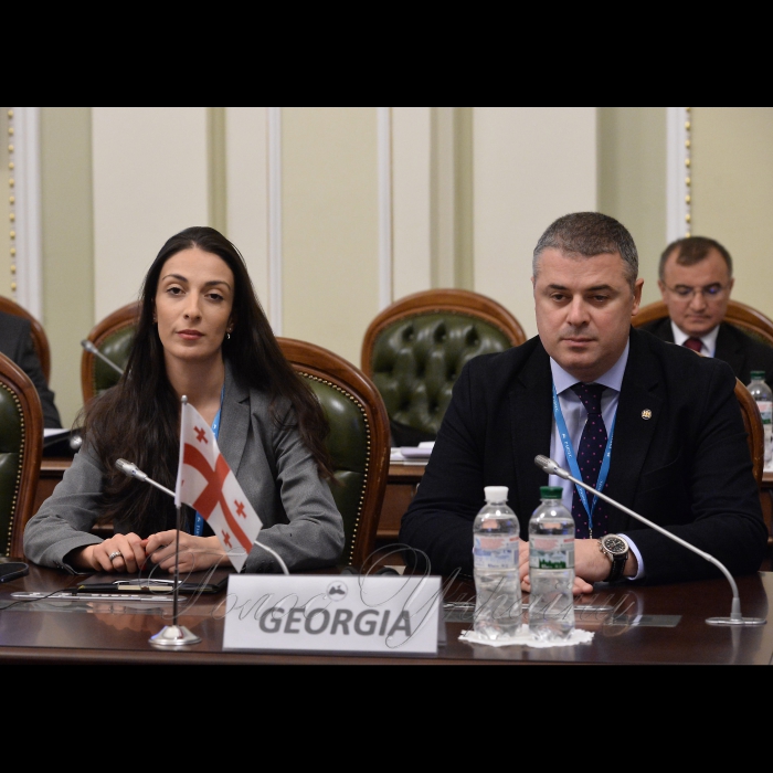 28 листопада 2017 Голова Верховної Ради України Андрій Парубій взяв участь у засіданні Постійного комітету ПАЧЕС (вул. Грушевського, 5, конференц-зал).