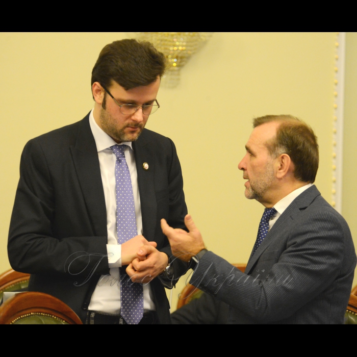 4 грудня 2017 погоджувальна рада у Верховній Раді України. Віктор Галасюк РП, Олександр Бакуменко БП.
