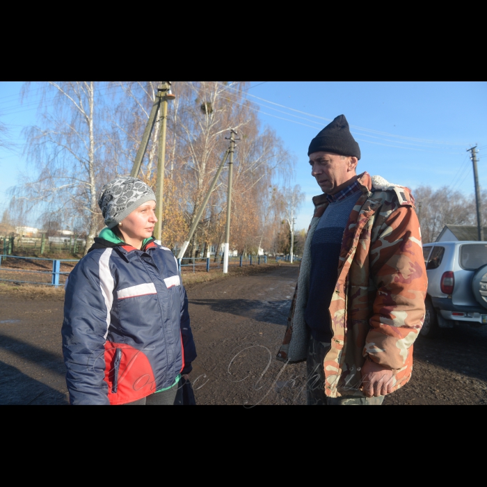 20 листопада 2017 Фастівський район Київської області
Великоснітинське навчально-дослідне господарство ім. О.В. Музиченка – окремий структурний підрозділ Національного університету біотехнологій і природокористування України.
Обліковець Наталя Мельник та керуючий фермою Ігор Дехтяр.
