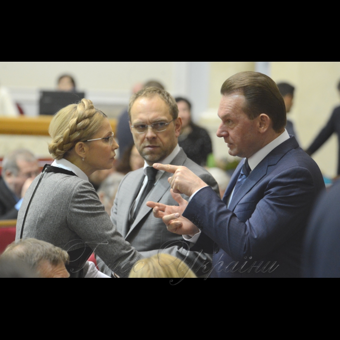 19 грудня 2017 сесія Верховної Ради України. Юлія Тимошенко Б, Сергій Власенко Б, Олександр Біловол ВІДРО.
