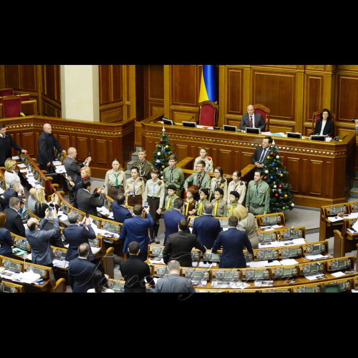 21 грудня 2017 Сесія Верховної Ради України.
Прийнято Закон 