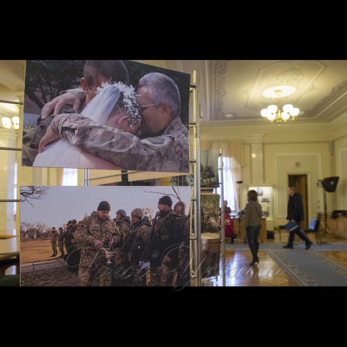 16 січня 2018 у кулуарах  Верховної Ради відкрилася фотовиставка “Військові капелани”.
експозиція, що присвячена служінню військових капеланів в підрозділах Збройних Сил України, Національної Гвардії України та в добровольчих формуваннях.