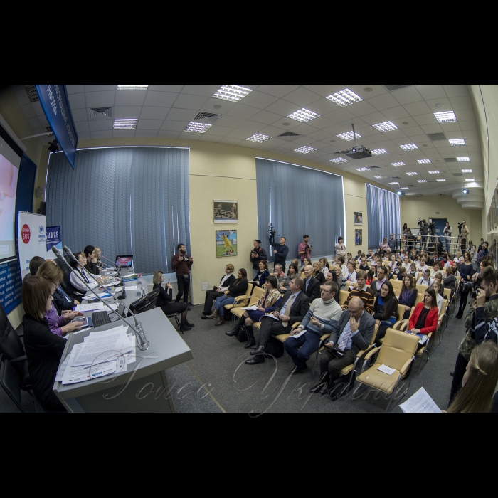 30 січня 2018 в Укрінформі (вул. Б.Хмельницького, 8/16, Київ) відбулася прес-конференція Всеукраїнського соціального проекту «Слухаємо з ВЕСЕЛКА TV: діти для дітей».
Метою цього проекту є видання якісних дитячих українських аудіокниг, начитаних дітьми зі статусом ВПО для дітей із особливими потребами (з порушенням зору, з діагнозами дислексії, з труднощами в навчанні, зокрема з неспроможністю сприймати інформацію зорово). Ці аудіокниги є сучасними, актуальними та зрозумілими для дитячої аудиторії.