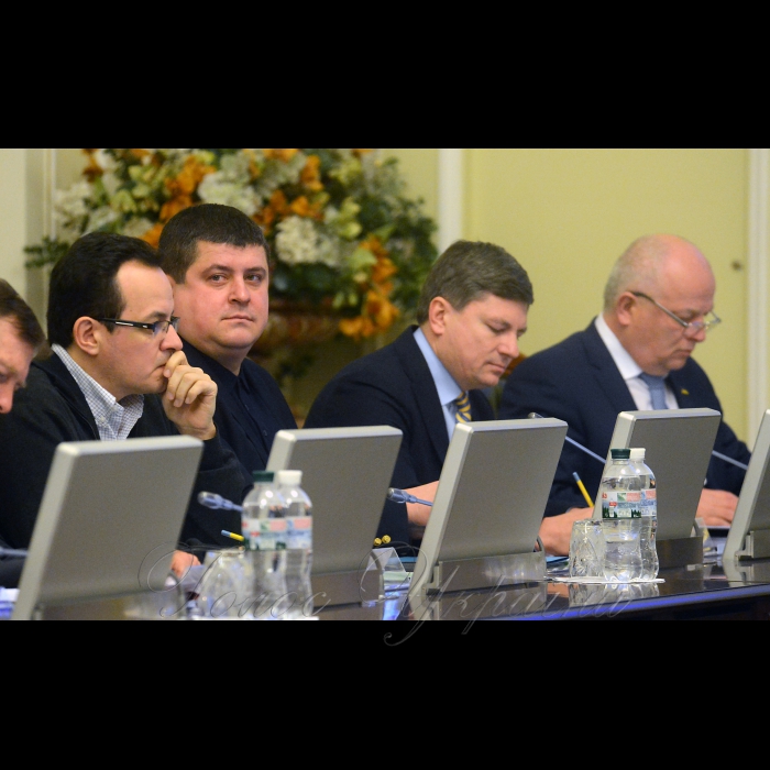 5 лютого 2018 засідання Погоджувальної ради у Верховній Раді України. Олег Березюк (Сам.), Максим Бурбак (НФ), Артур Герасимов (БП), Степан Кубів.