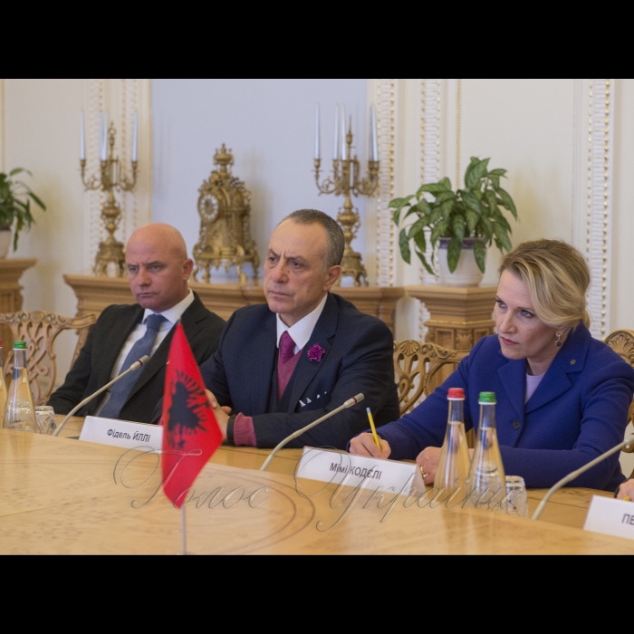 6 лютого 2018 зустріч Першого заступника Голови Верховної Ради України Ірини Геращенко з делегацією Парламенту Республіки Албанія на чолі з Головою Комітету у закордонних справах Мімі Кодєлі.
