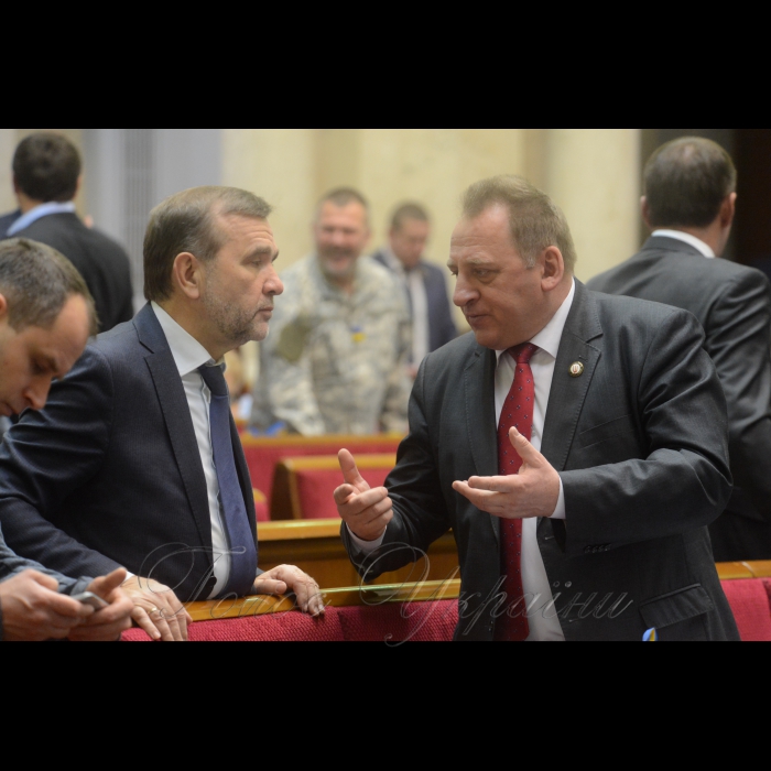 8 лютого 2018 сесія Верховної Ради України. Олександр Бакуменко БП, Василь Амельченко РП.