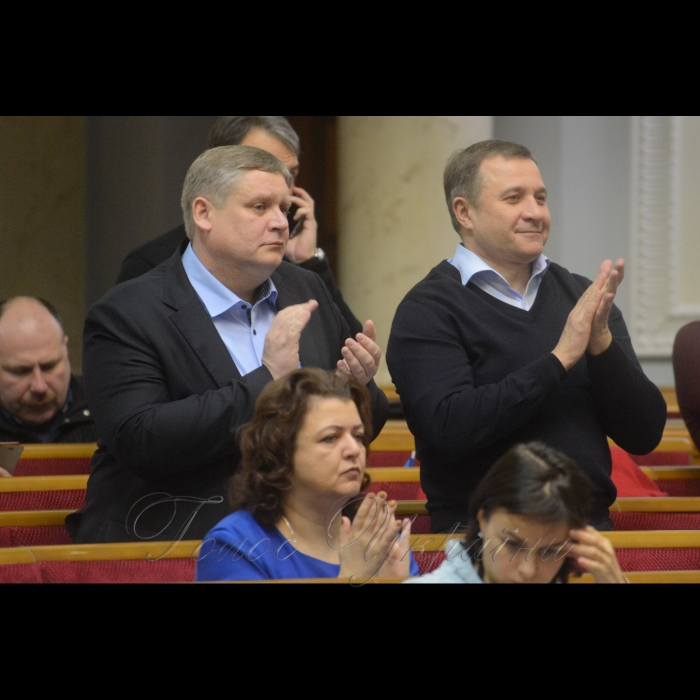 9 лютого 2018 сесія Верховної Ради України. Микола Кадикало, Олена Бойко, Ігор Васюник НФ.