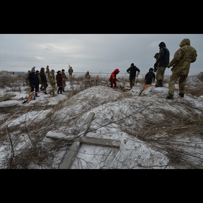 12 лютого 2018 поїздка в зону АТО разом з першим заступником Голови ВРУ Іриною Геращенко, заступником Голови Комітету ВРУ з питань євроінтеграції Марією Іоновою, заступником Міністра закордонних справ України Оленою Зеркаль, заступником керівника Головного департаменту зовнішньої політики та євроінтеграції АПУ Мариною Михайленко та Надзвичайним і Повноважним Послом Іспанії в Україні Сільвією Кортес Мартін.
Висота 233 поблизу села Спірне. Пошук загиблих «Евакуація -200».