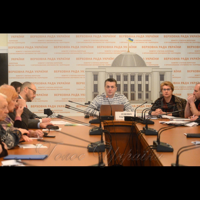 13 лютого 2018 засідання підкомітету з питань взаємодії з громадянським суспільством Комітету Верховної Ради України з питань запобігання і протидії корупції на тему: «Що буде на Поштовій площі: музей чи торгово-розважальний центр?».