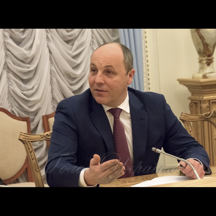 14 лютого 2018 Голова Верховної Ради України Андрій Парубій провів зустріч з громадськими експертами щодо пріоритетів порядку денного на восьму сесію Верховної Ради восьмого скликання.