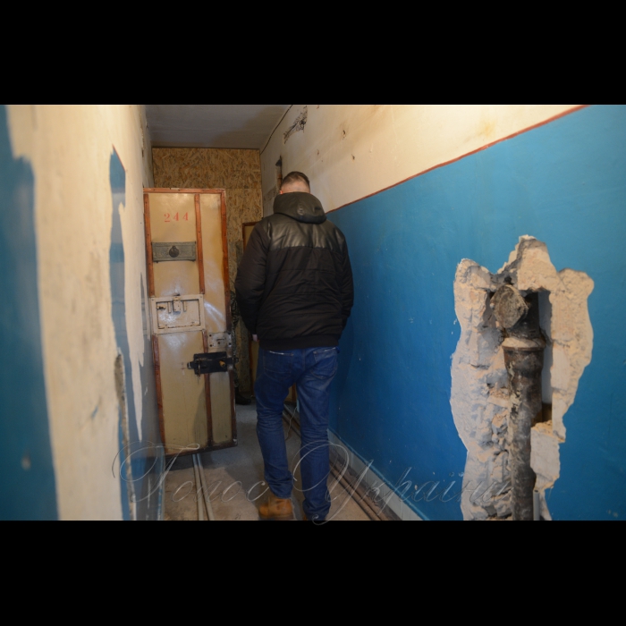 21 лютого 2018 Київ, Прес-тур до Лук’янівського слідчого ізолятору.
На території Лук’янівського слідчого ізолятору розташована двоповерхова будівля колишнього жіночого корпусу та лазні загальною площею 750 м2. Даний корпус введено в експлуатацію у 1989 році, але починаючи з 2014 року перший та другий поверхи не використовуються.