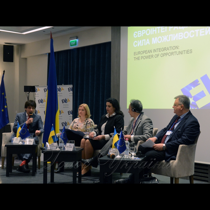 23 лютого 2018 перший заступник Голови Верховної Ради України Ірина Геращенко взяла участь у конференції «Підсумки імплементації угоди про асоціацію між Україною і Європейським Союзом за 2017 рік та подальші плани».
Під час конференції було представлено Звіт щодо виконання Угоди про асоціацію Україна – ЄС у 2017 році.