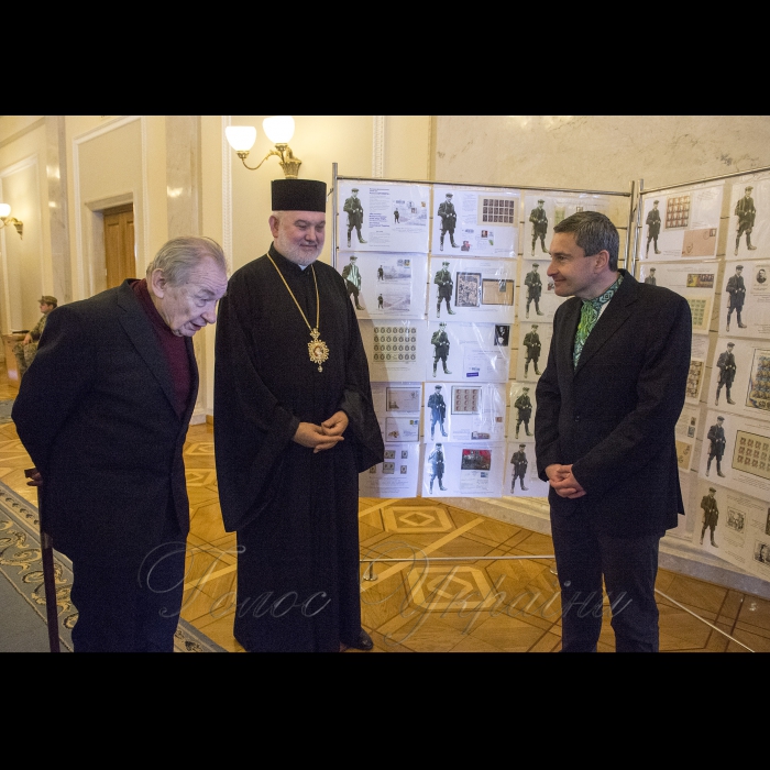 27 лютого 2018 з нагоди 110-річчя народження Р. Шухевича та 75-річчя створення Української Повстанської Армії в кулуарах ІІІ–го поверху будинку Верховної Ради України відкриється виставка філателістичних знаків про Романа Шухевича «Від столиці Воюючої України (ОУН-УПА-УГВР), село Бишки на Тернопіллі – до столиці незалежної України, Київ». Колекцію марок та конвертів, що видавалися впродовж 1951-1991 років у США, зібрав житель міста Тернополя, історик Василь Штокало. Народний депутат України Шухевич Юрій-Богдан, Єпископ Йосиф (Мілян) - Київська Архиєпархія УГКЦ, історик Василь Штокало.