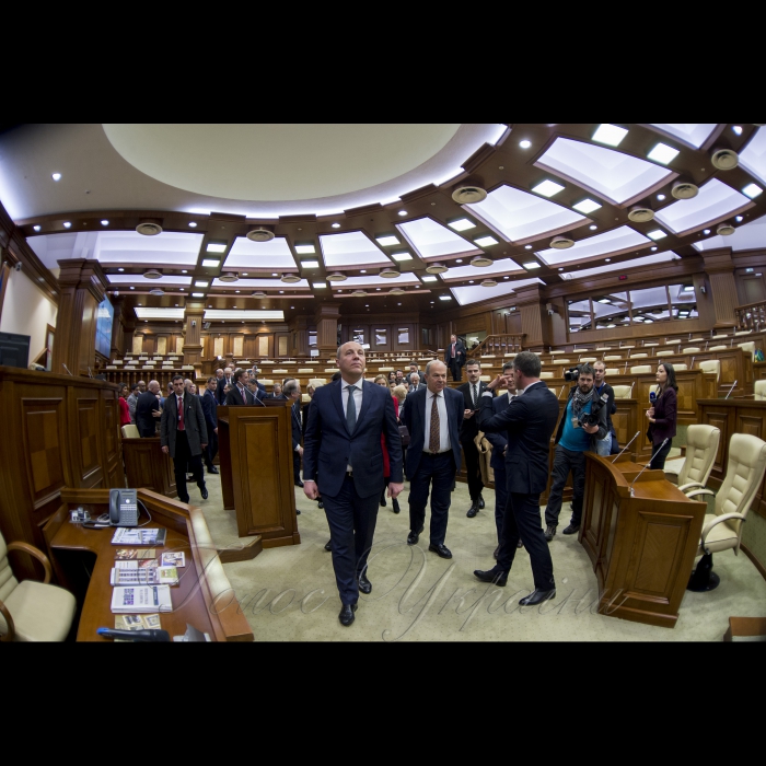 Візит Голови Верховної Ради України Андрія Парубія до Республіки Молдова для участі у Міжпарламентській конференції 
Спільна зустріч керівників делегацій країн – учасниць Конференції зі Спікером Парламенту Республіки Молдова А. Канду
